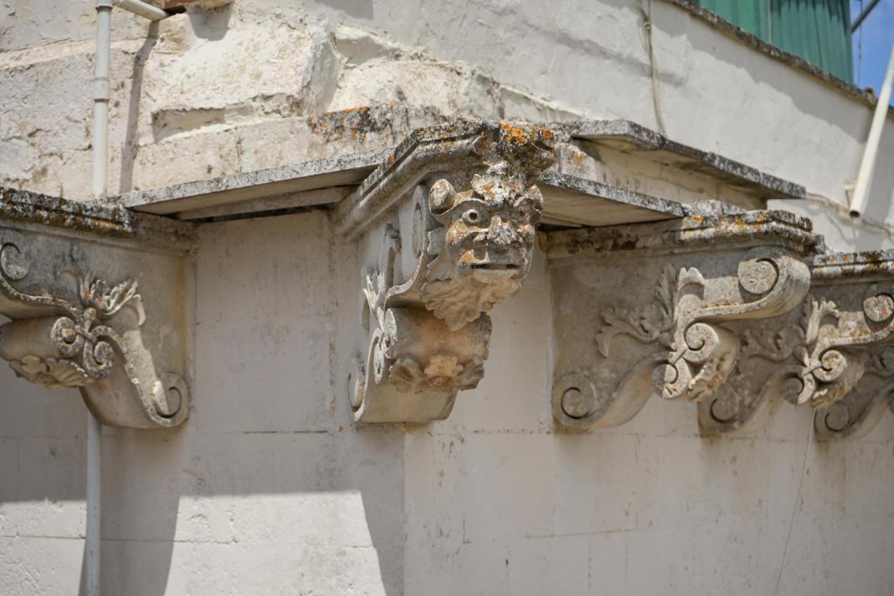 Palazzo Salvatori Hotel Soleto Exterior photo